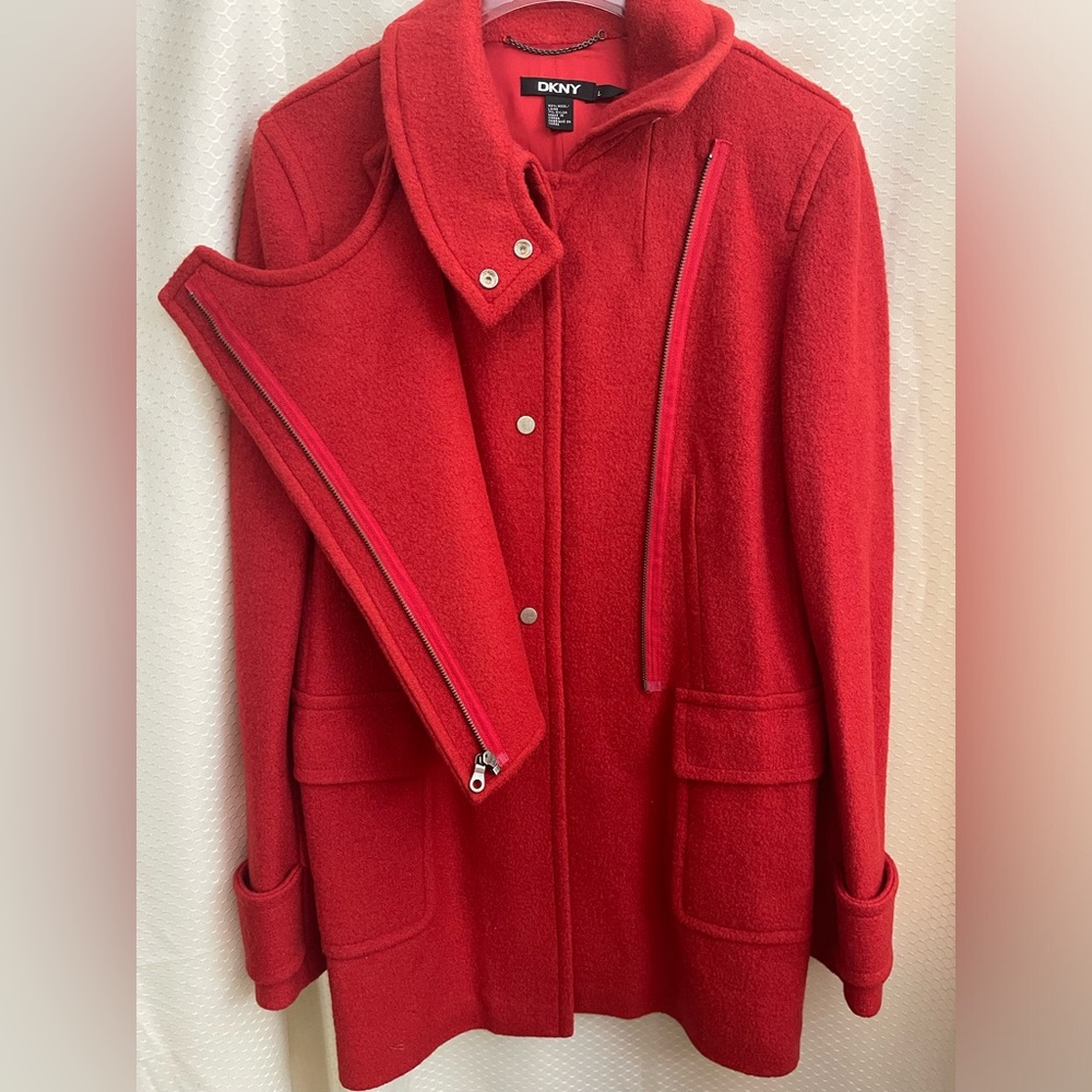 🔴 DKNY red wool coat